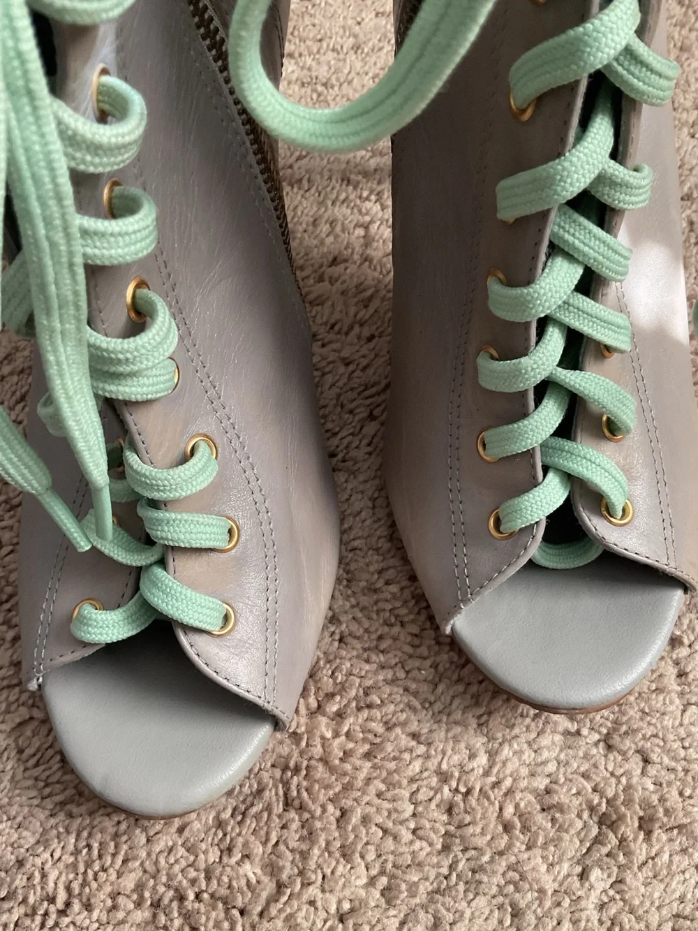Aldo peep toe